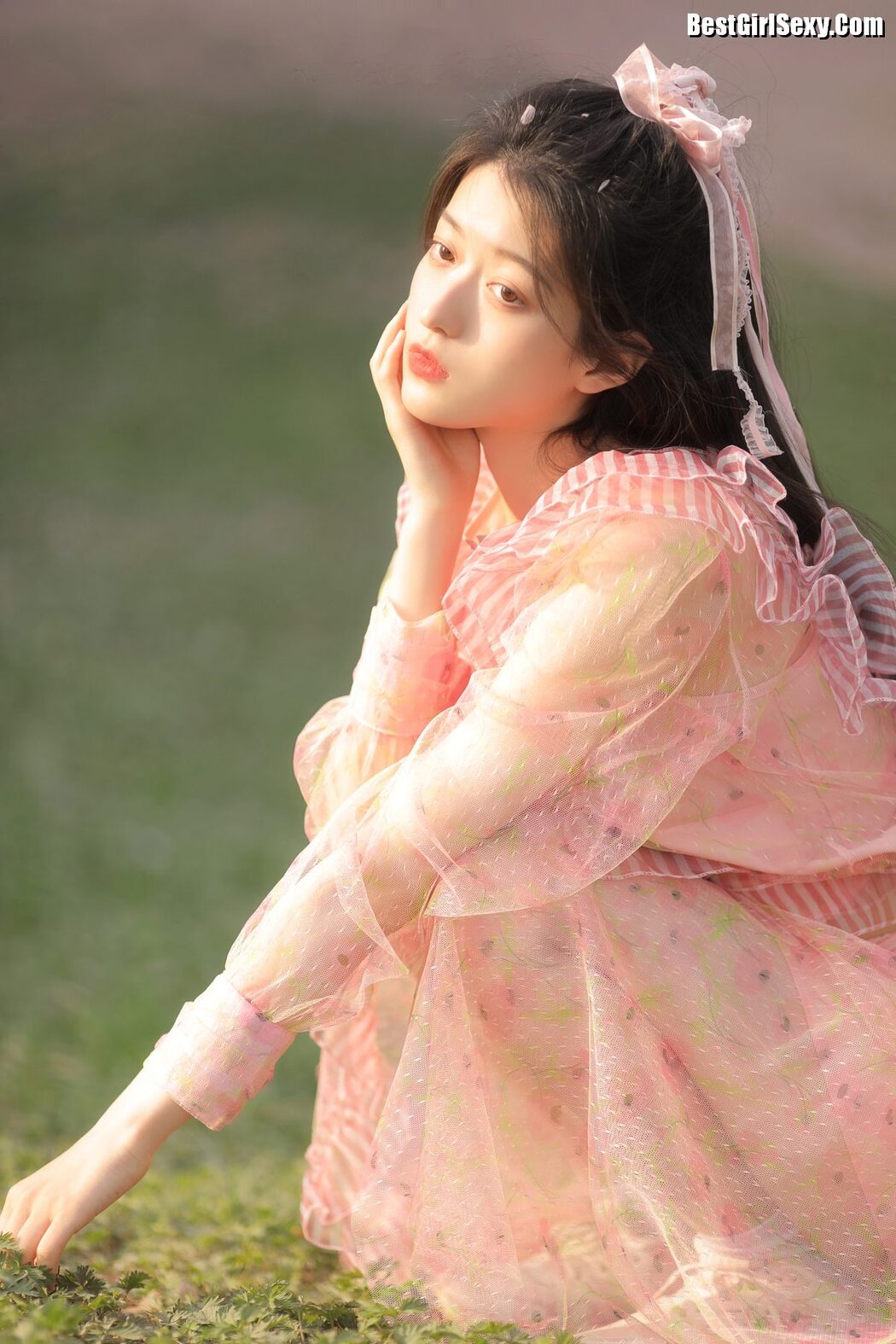 YiTuYu艺图语 Vol.4074 Li You