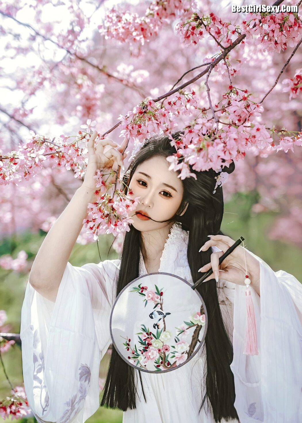 YiTuYu艺图语 Vol.4017 Miao Cui Jiao