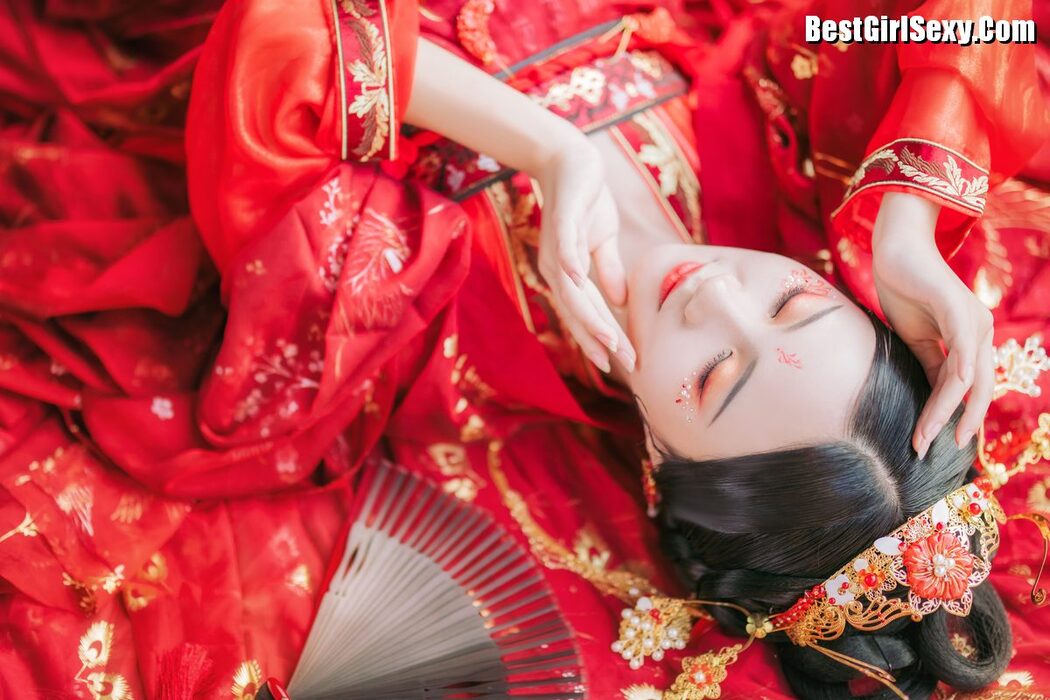 YiTuYu艺图语 Vol.4101 Qi Luo Sheng De Xiao Su Su