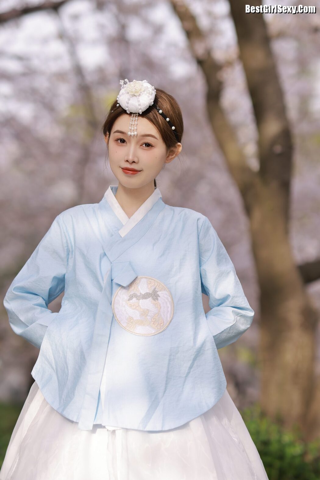 YiTuYu艺图语 Vol.4104 Suan Nai Jia Xin Hao hao Ci