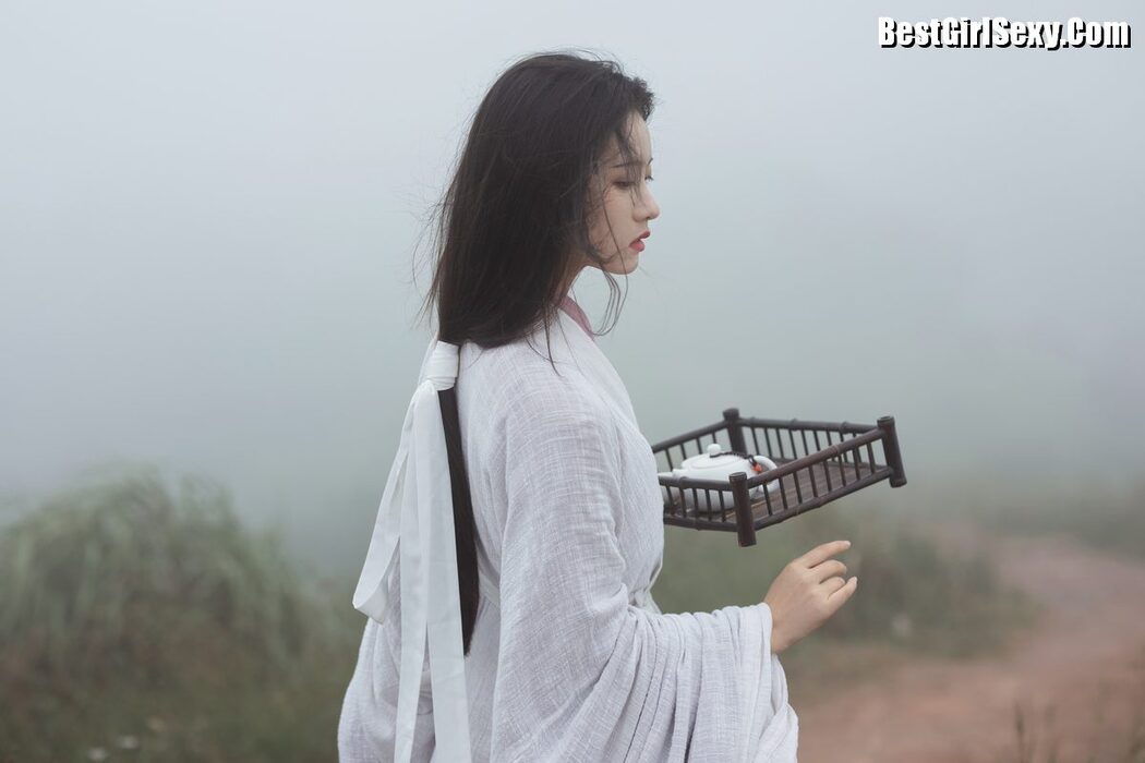 YiTuYu艺图语 Vol.4058 Lin Aki Nai