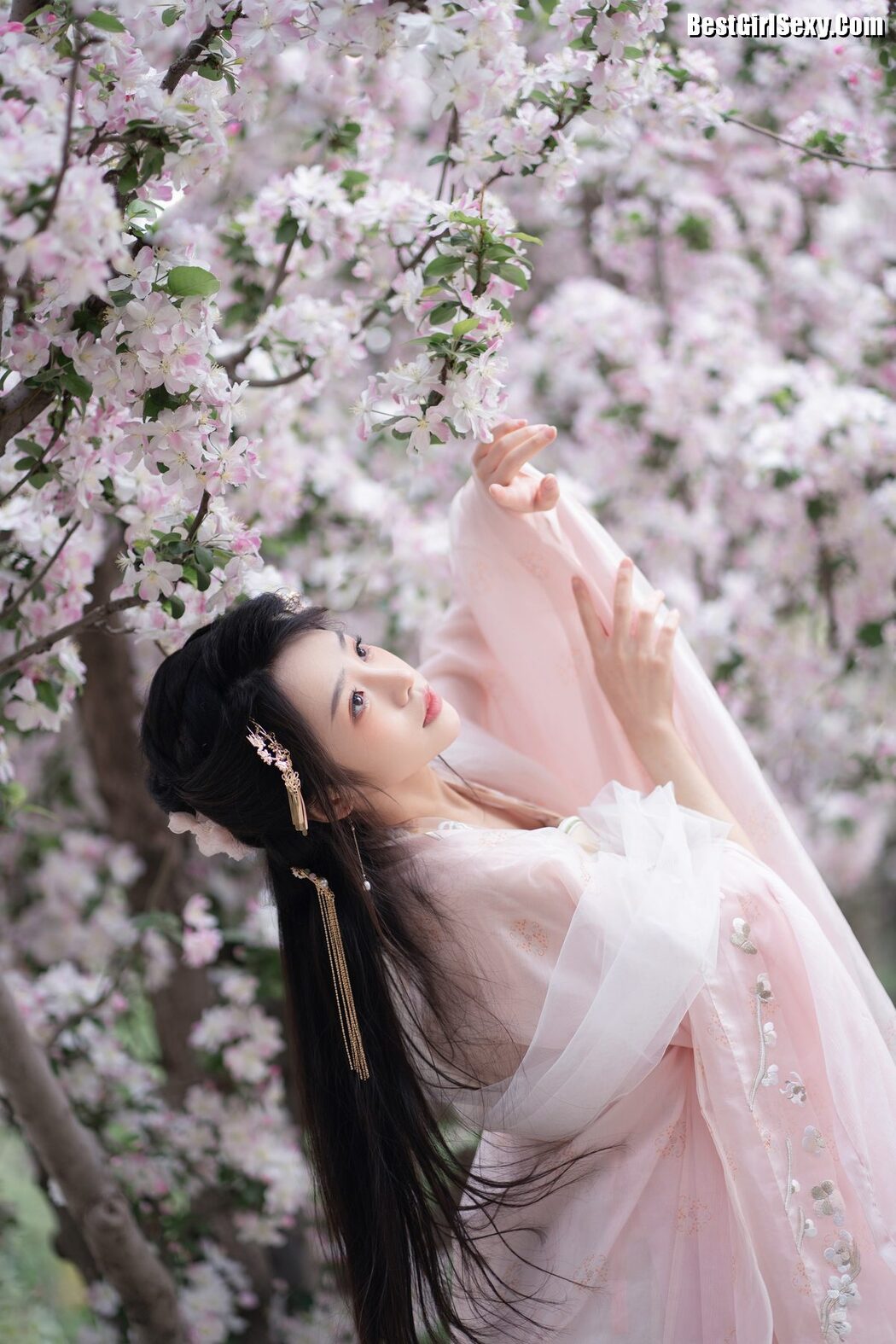 YiTuYu艺图语 Vol.4047 Xiao Gan Gan XX