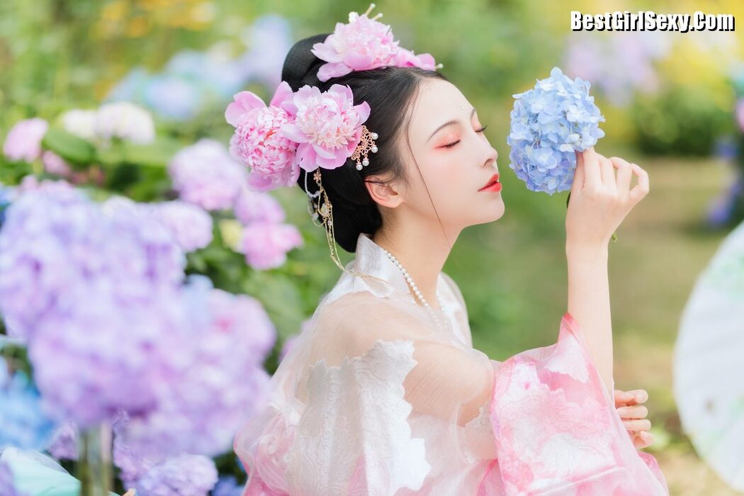 YiTuYu艺图语 Vol.4054 Yi Xiao Zhi Zhi Zhi Zhi