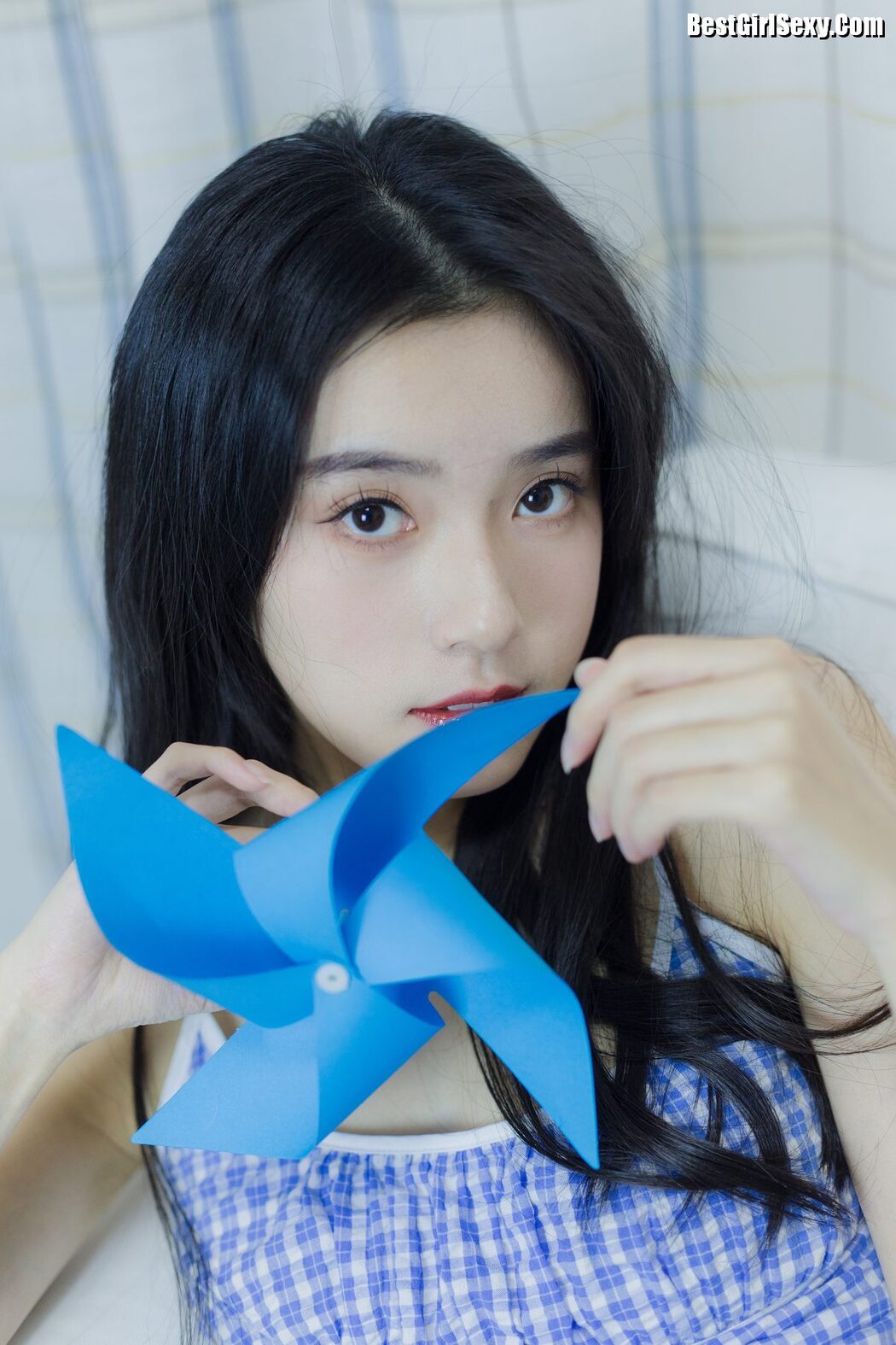 YiTuYu艺图语 Vol.4102 Jing Jing Jing