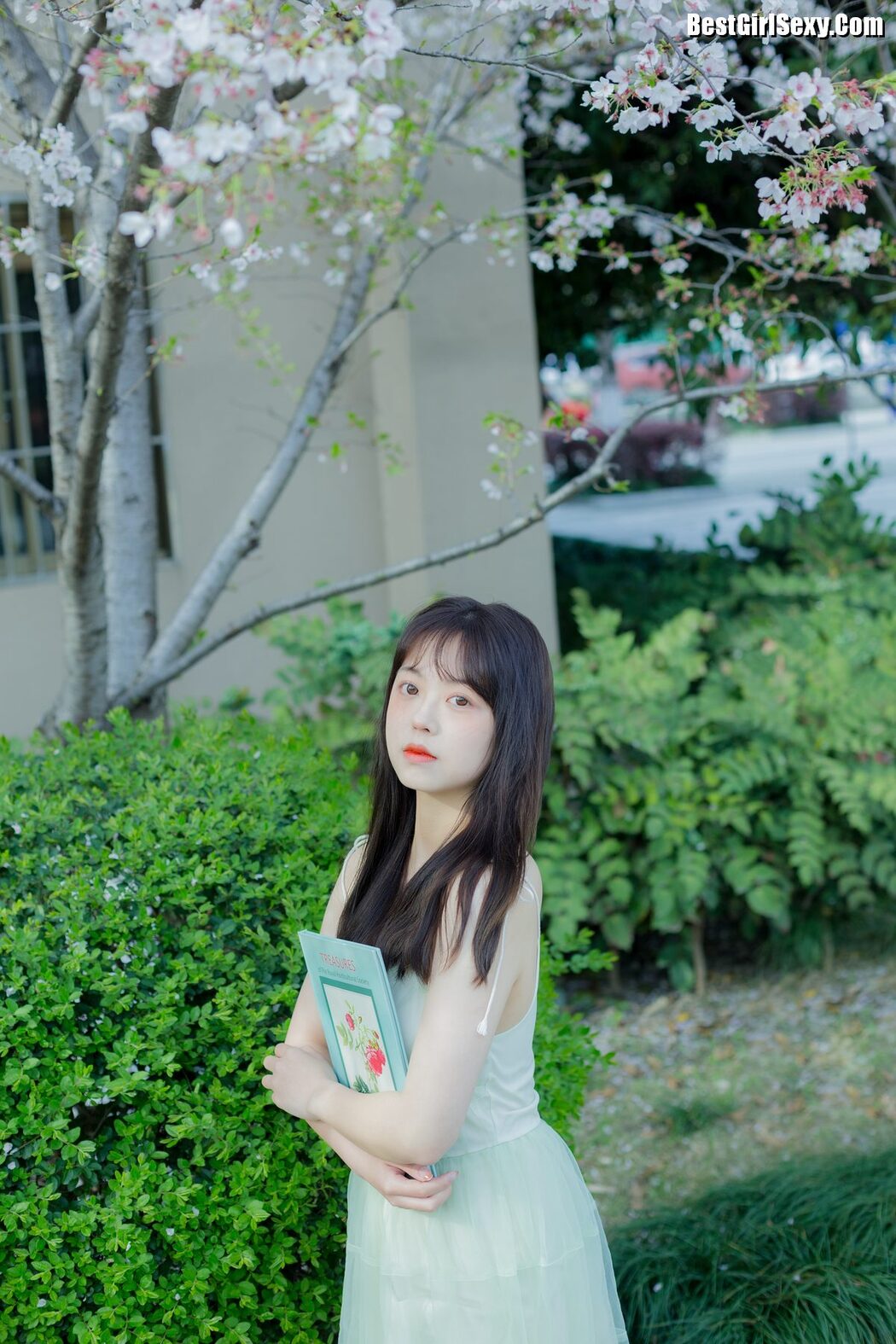 YiTuYu艺图语 Vol.4075 Ha Ji Ma Hua