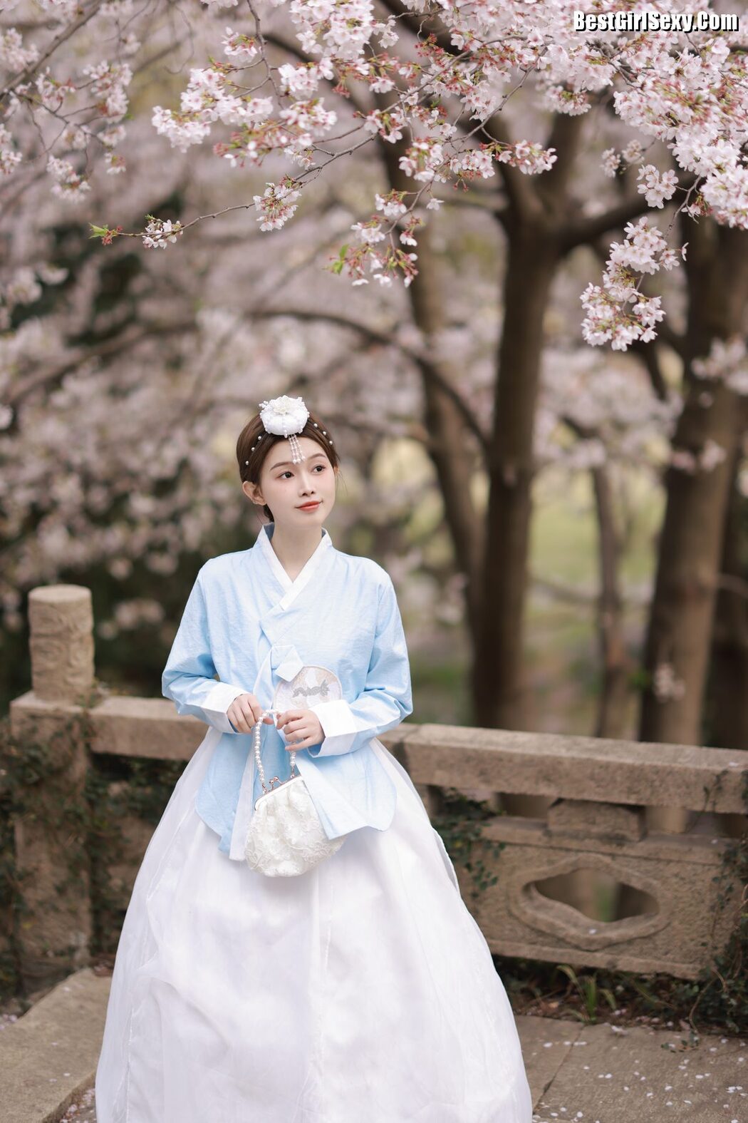 YiTuYu艺图语 Vol.4104 Suan Nai Jia Xin Hao hao Ci