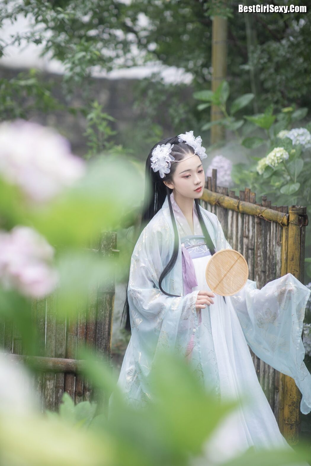 YiTuYu艺图语 Vol.4100 Qiu Da Da