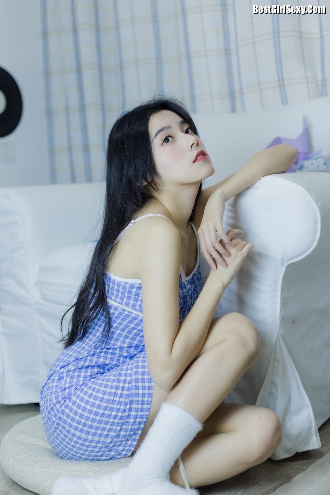 YiTuYu艺图语 Vol.4102 Jing Jing Jing