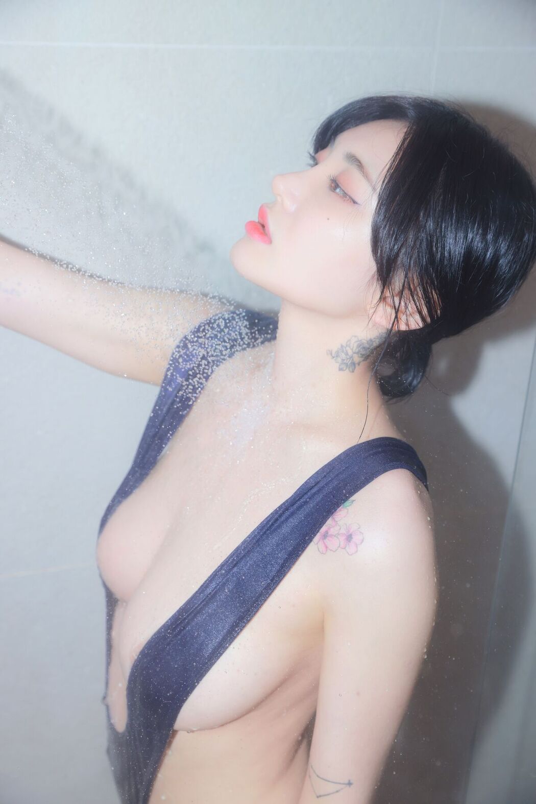 Sula 설아 &#8211; Navy Bodysuit Part2