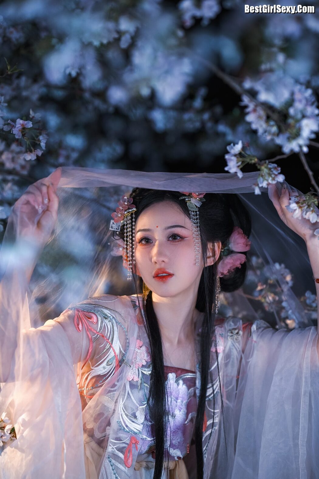 YiTuYu艺图语 Vol.4019 Jiao Jiao