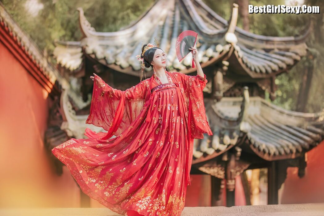 YiTuYu艺图语 Vol.4101 Qi Luo Sheng De Xiao Su Su