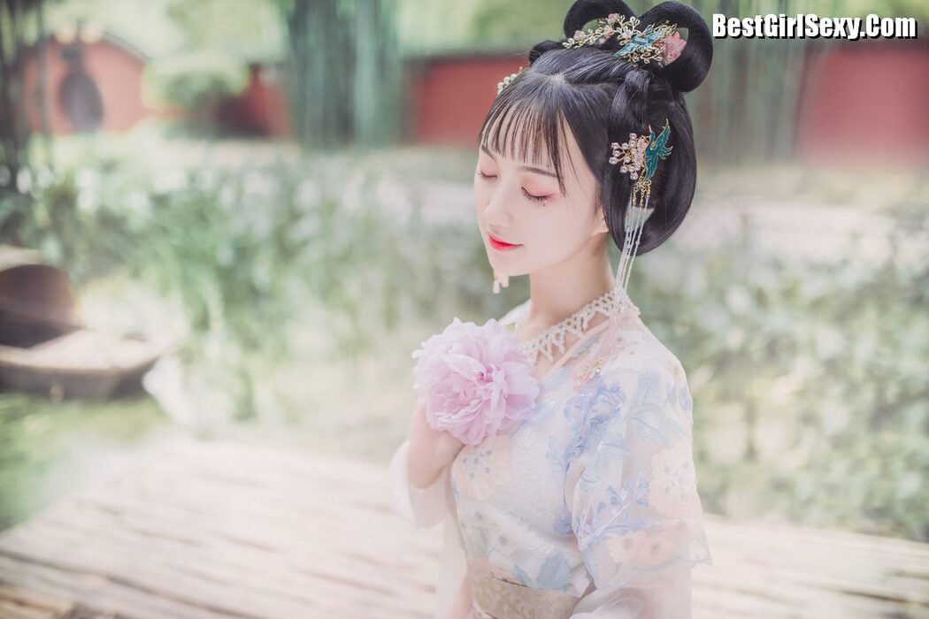 YiTuYu艺图语 Vol.4095 Qi Luo Sheng De Xiao Su Su