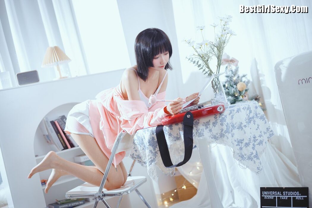 YiTuYu艺图语 Vol.4020 Mu Mian Mian VWV