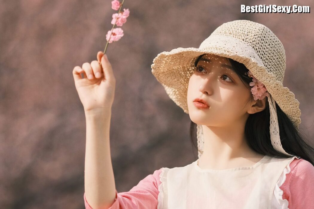 YiTuYu艺图语 Vol.4062 Li You