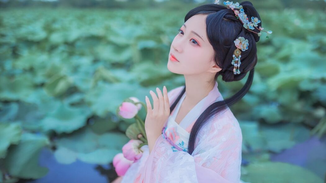 YiTuYu艺图语 Vol.4138 Qi Luo Sheng De Xiao Su Su