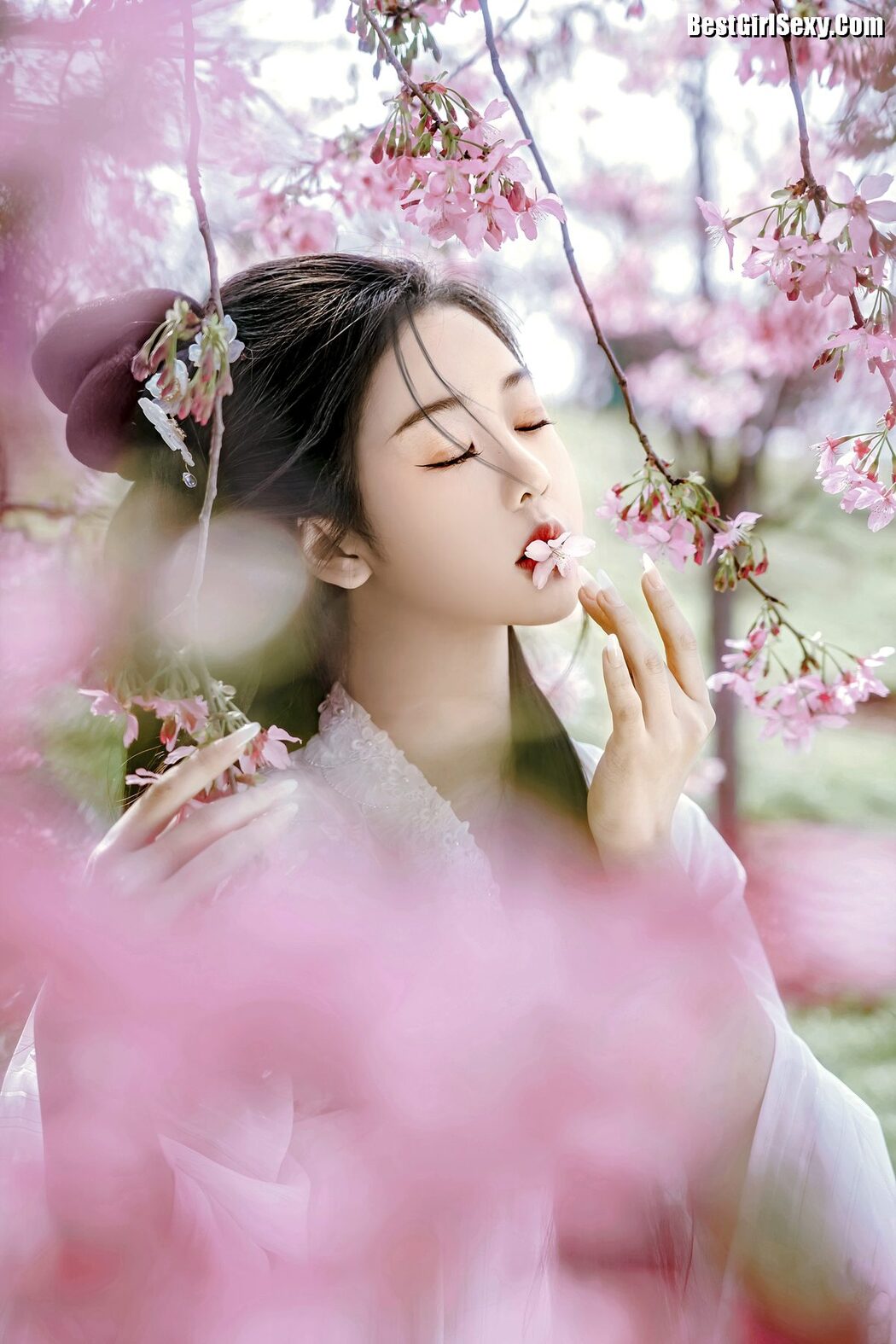 YiTuYu艺图语 Vol.4017 Miao Cui Jiao