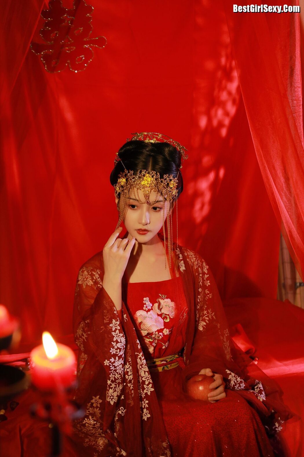 YiTuYu艺图语 Vol.4041 Bu Ji Pie