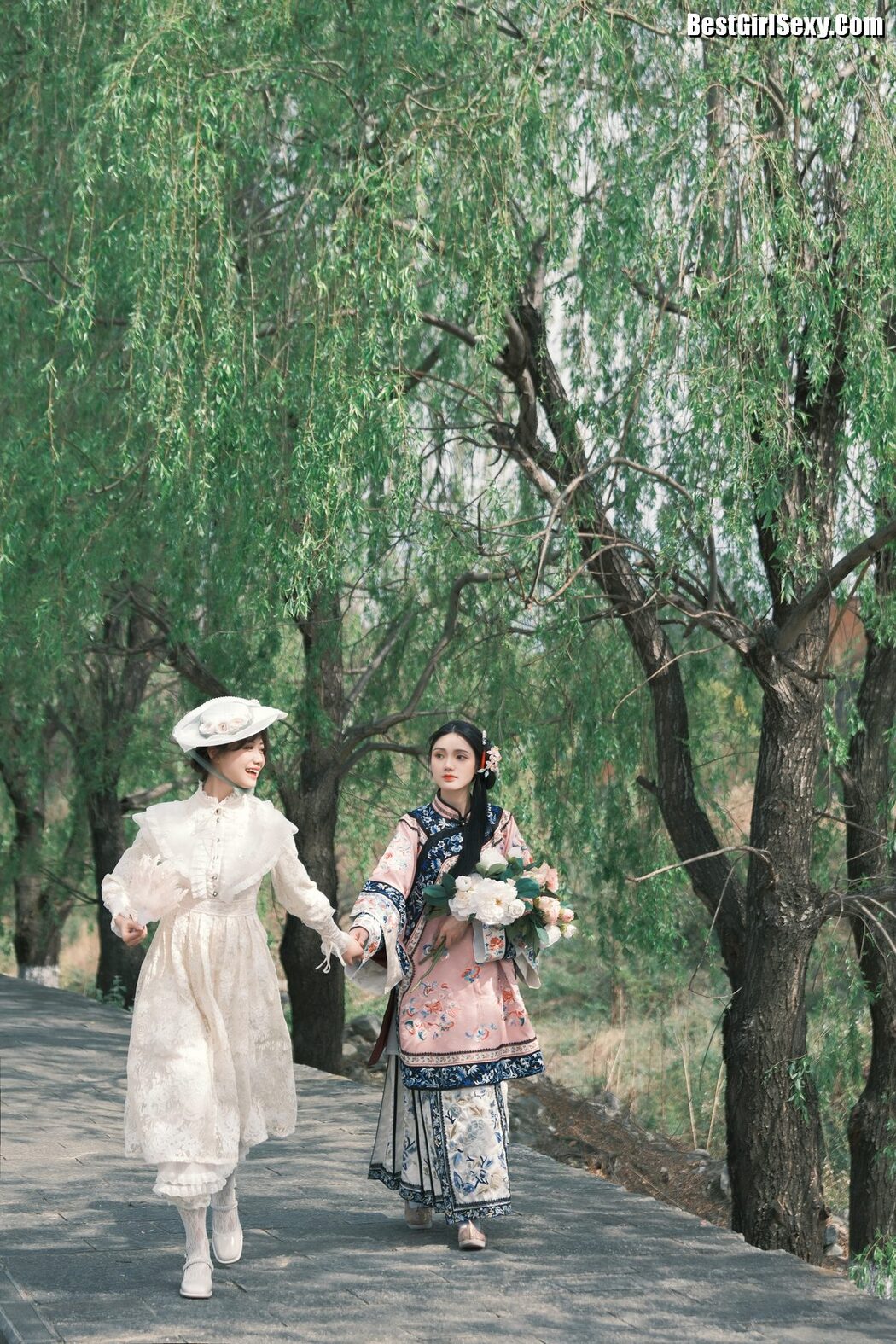 YiTuYu艺图语 Vol.4001 Tachibana Gan