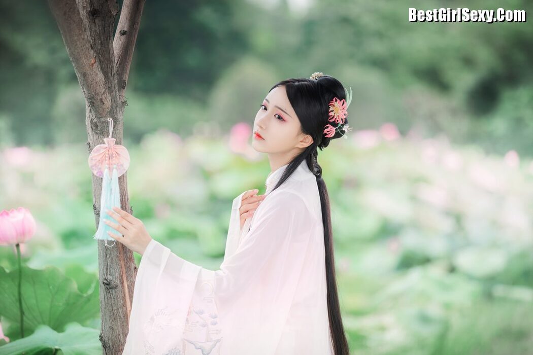 YiTuYu艺图语 Vol.4121 Qi Luo Sheng De Xiao Su Su