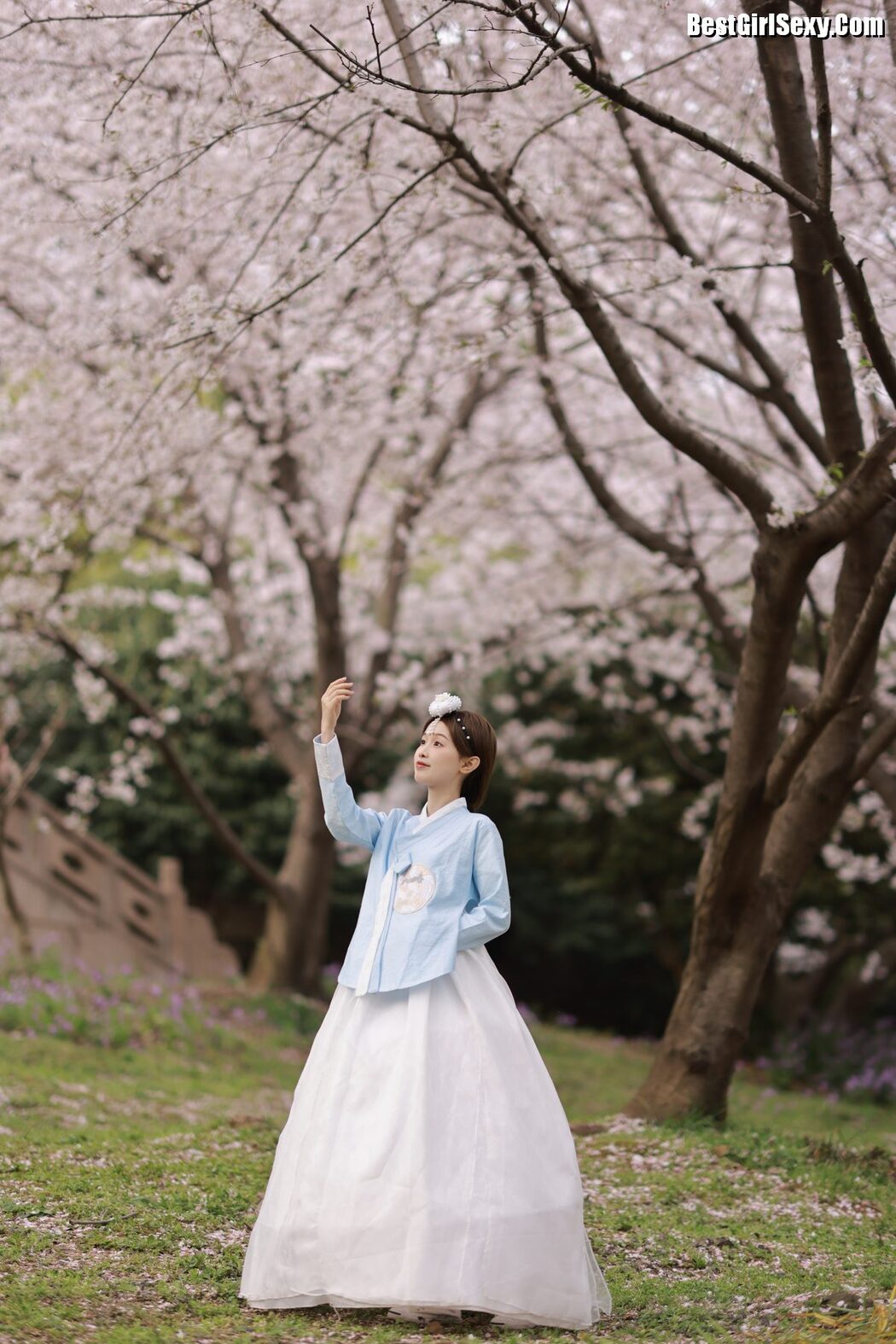 YiTuYu艺图语 Vol.4104 Suan Nai Jia Xin Hao hao Ci