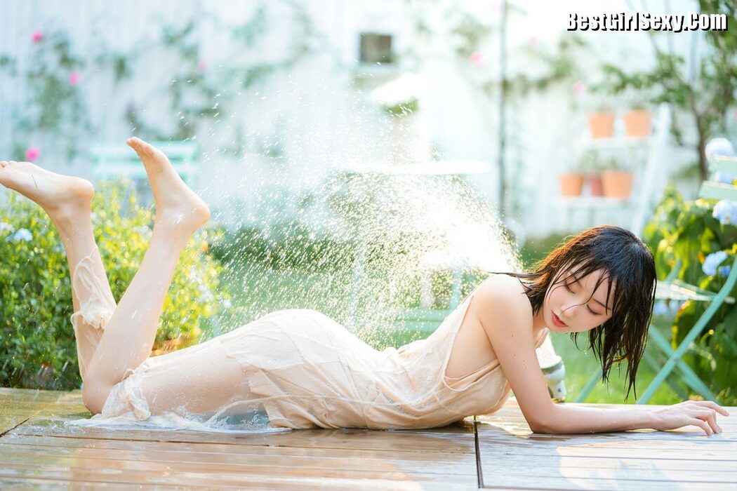 YiTuYu艺图语 Vol.4012 Mu Mian Mian VWV