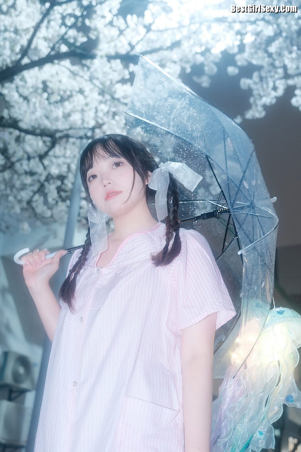 YiTuYu艺图语 Vol.4015 Bei Bei Bu Shu Jiao