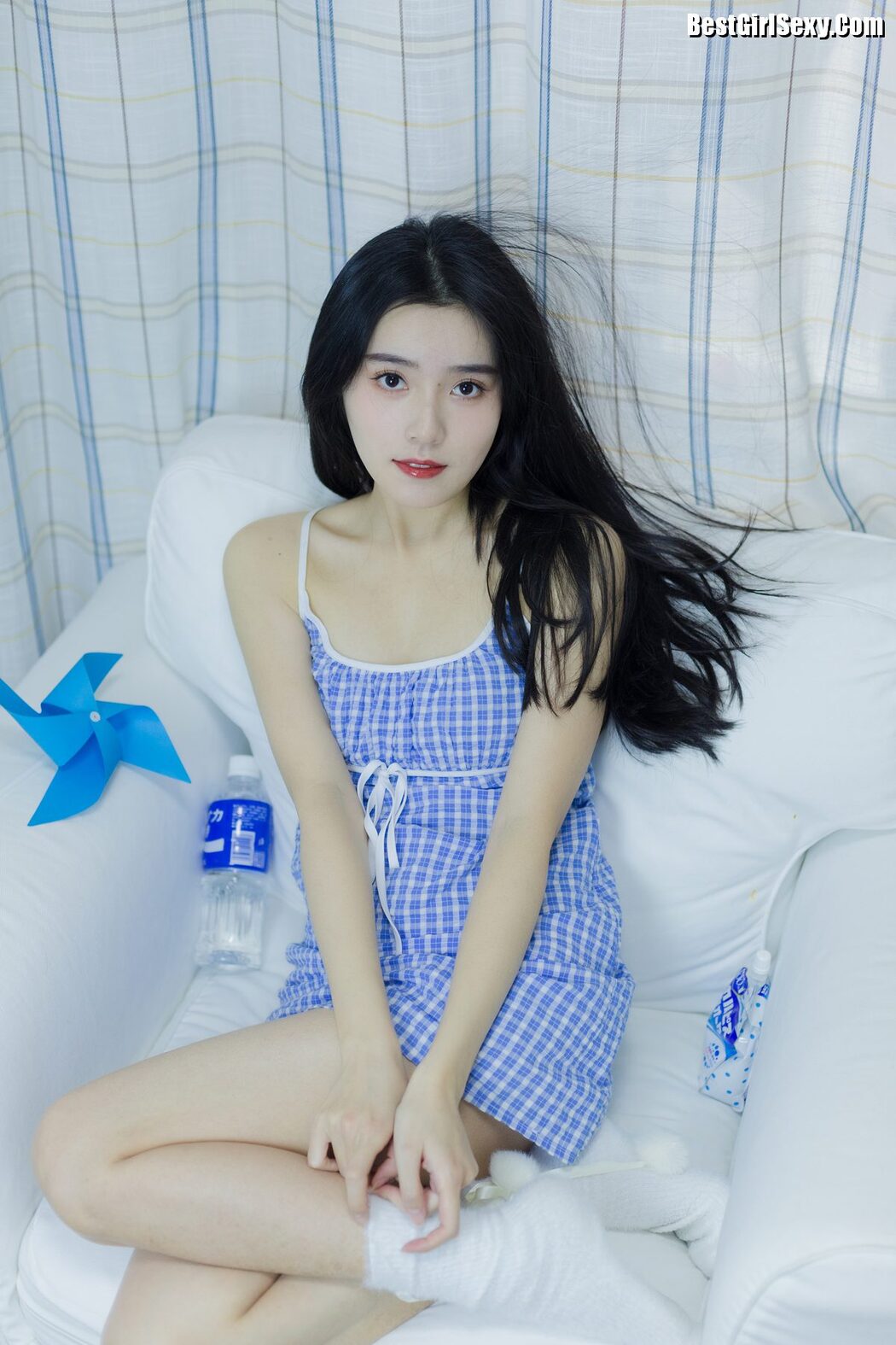 YiTuYu艺图语 Vol.4102 Jing Jing Jing