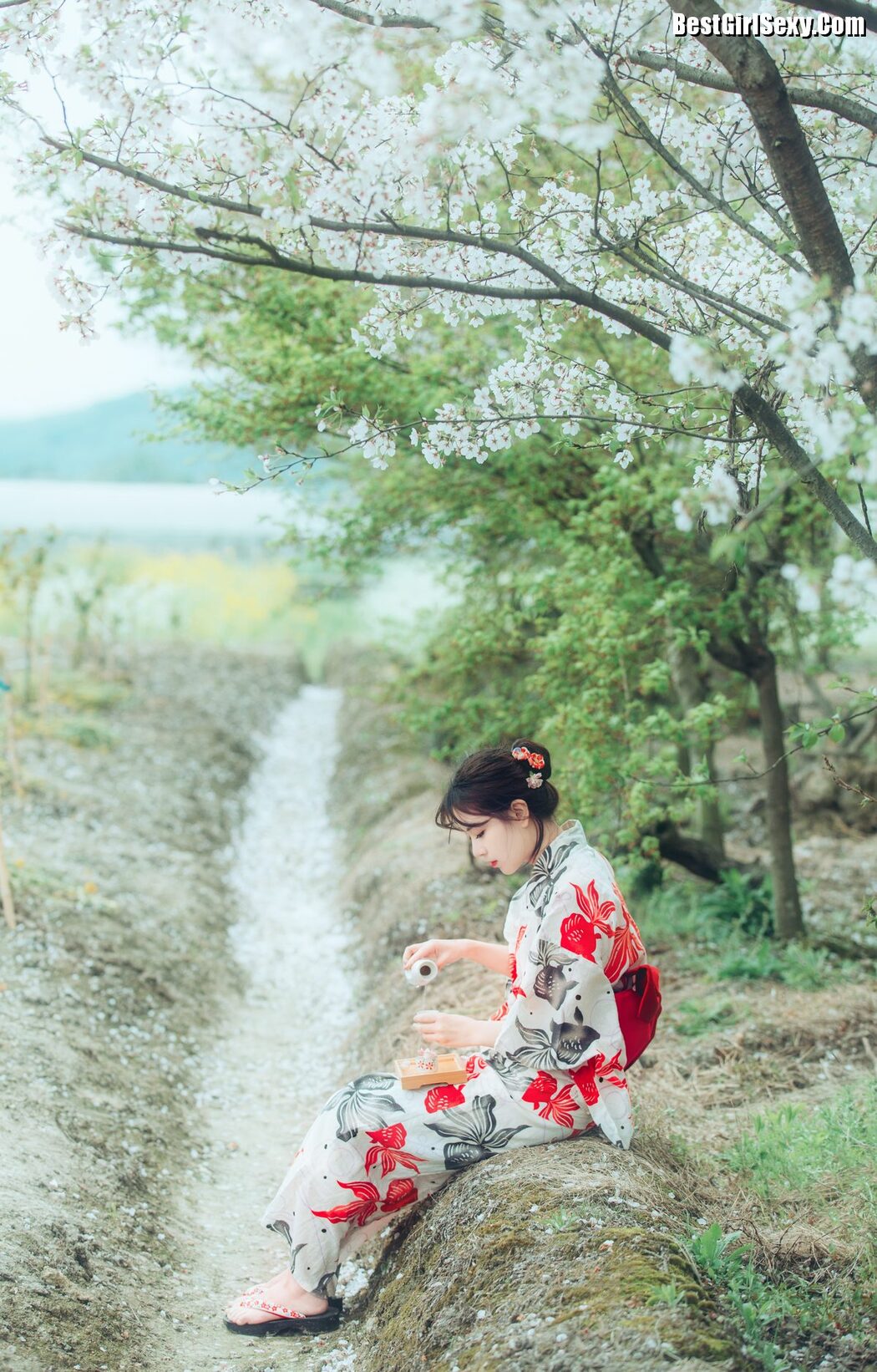 YiTuYu艺图语 Vol.4131 Gong Zi Bu Huai