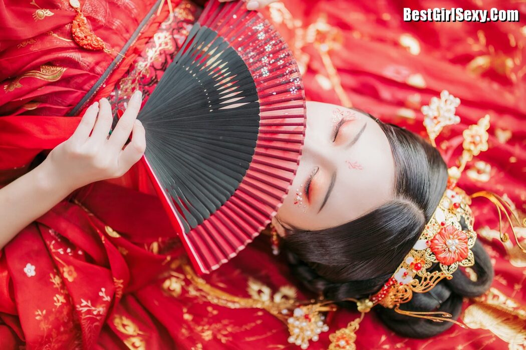 YiTuYu艺图语 Vol.4101 Qi Luo Sheng De Xiao Su Su