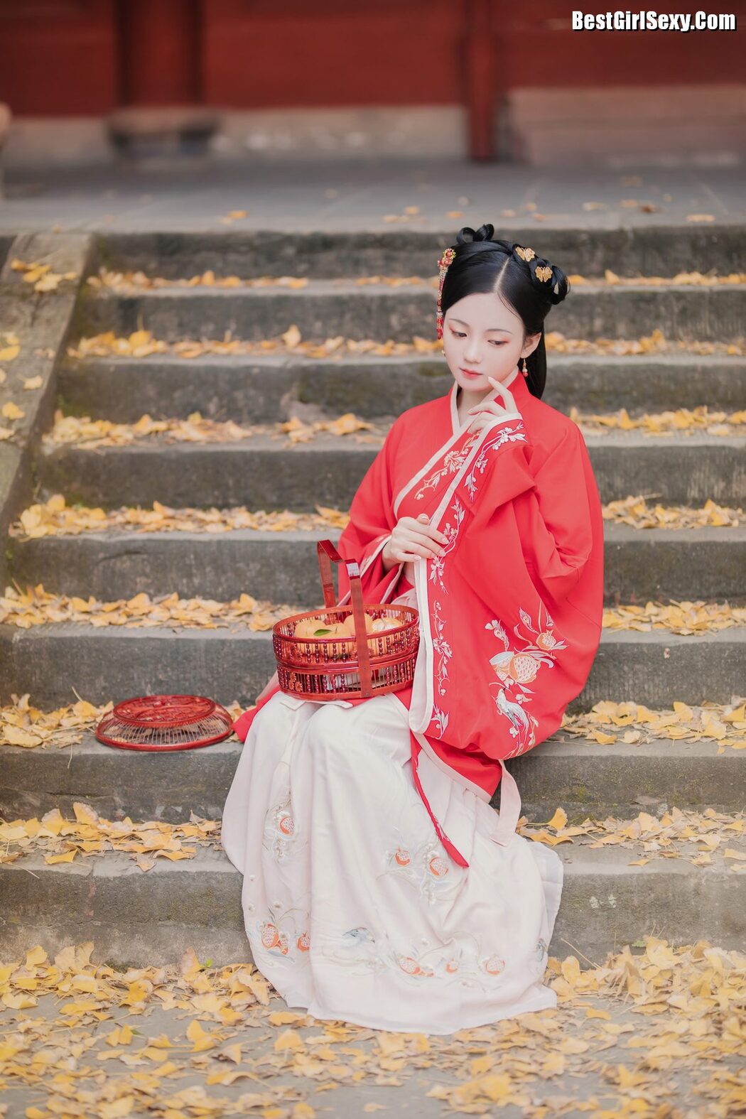 YiTuYu艺图语 Vol.4077 Bi Hua Shao Nu VI