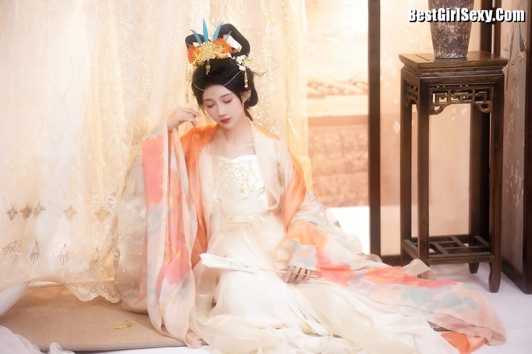 YiTuYu艺图语 Vol.4005 Qi Luo Sheng De Xiao Su Su