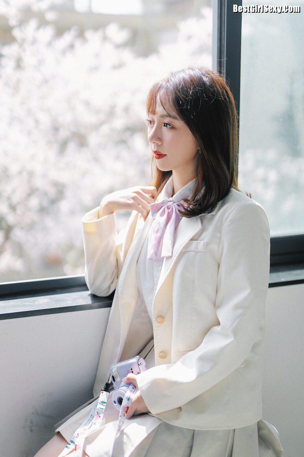 YiTuYu艺图语 Vol.4065 Meng Yi Yi