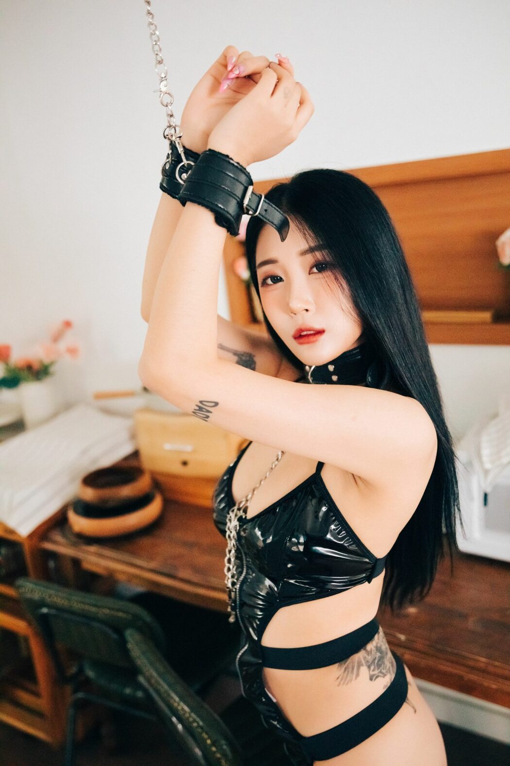 Loozy Bomi 보미 – Your own fantasy B