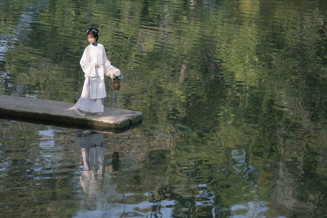 YiTuYu艺图语 Vol.4161 Wu Yue Tu