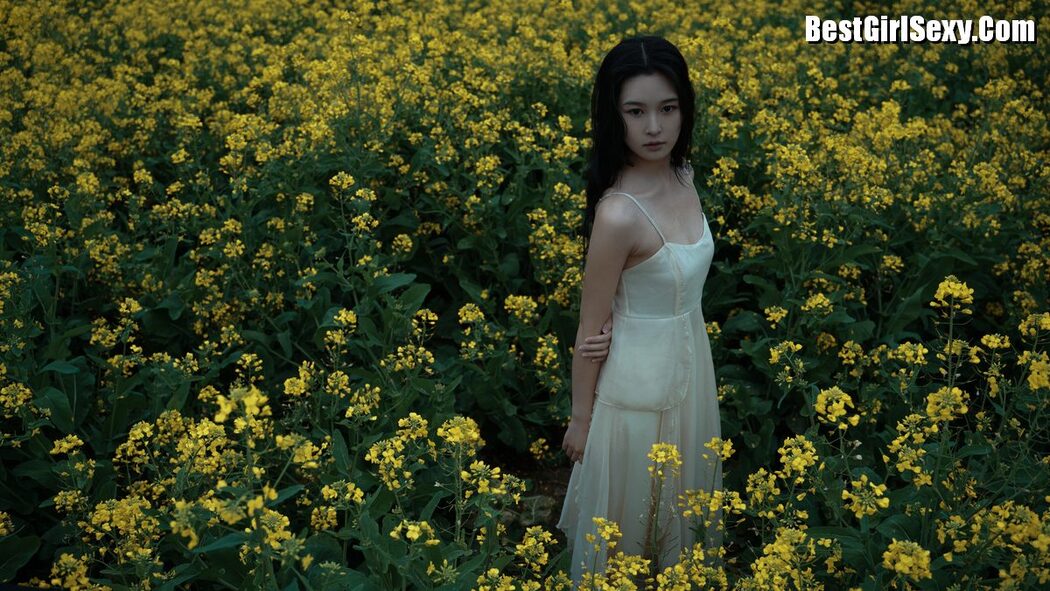 YiTuYu艺图语 Vol.4033 Ai Tan Xian De Xia Shang Zhou