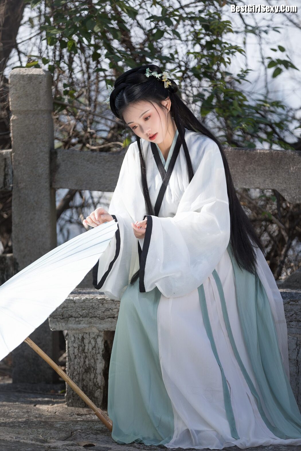 YiTuYu艺图语 Vol.4124 Xiao Jin