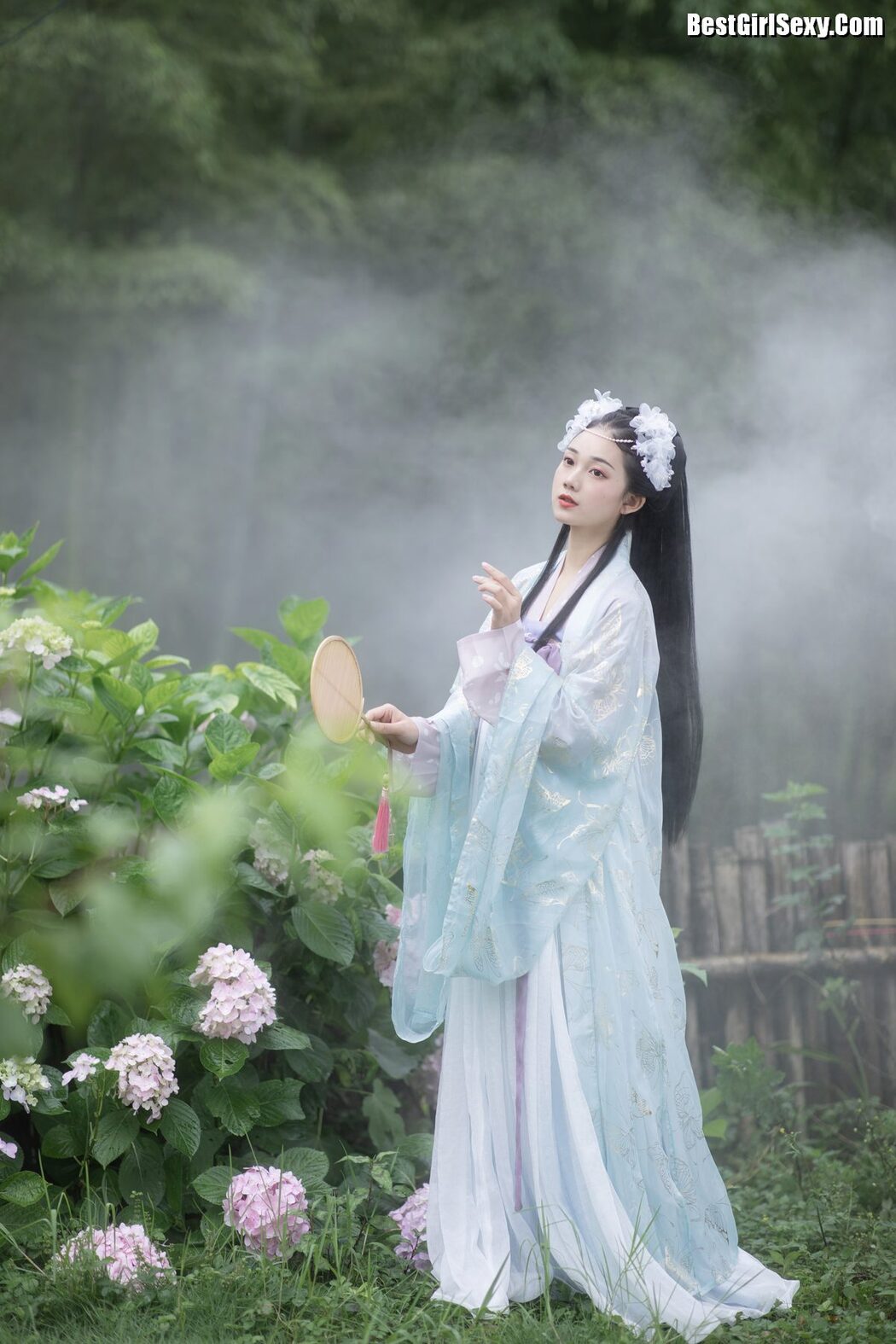 YiTuYu艺图语 Vol.4100 Qiu Da Da
