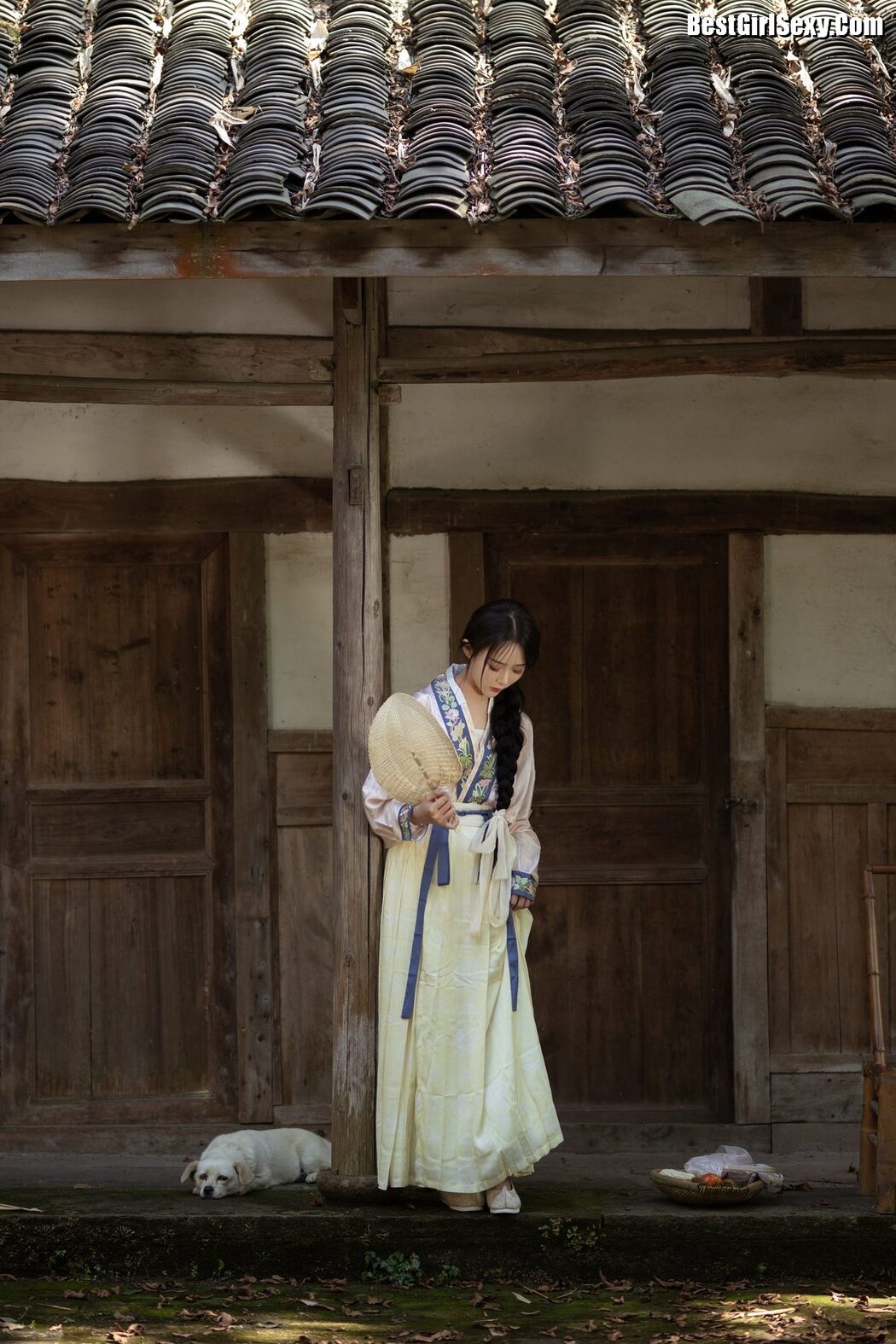 YiTuYu艺图语 Vol.4050 Su Mei Zai Lu Shang