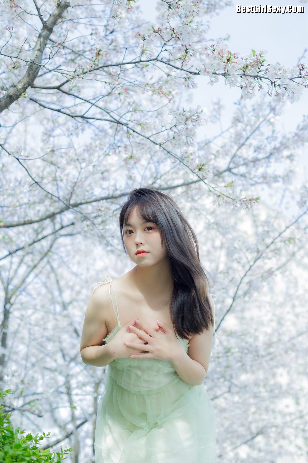 YiTuYu艺图语 Vol.4075 Ha Ji Ma Hua