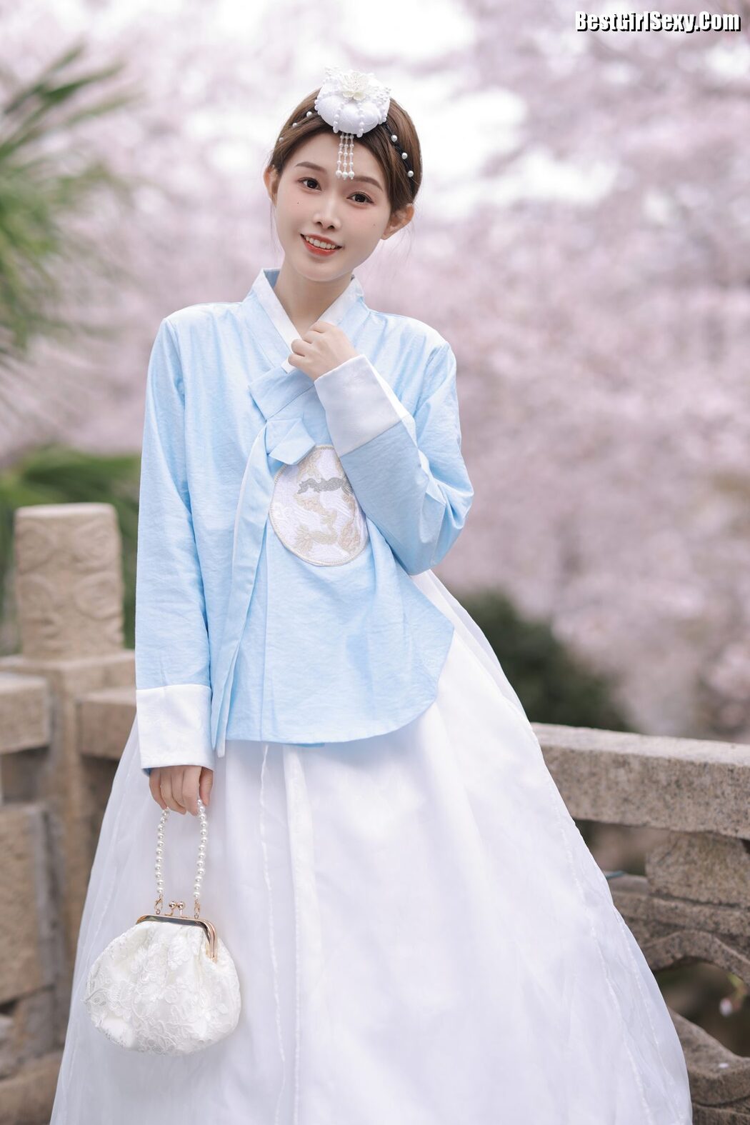 YiTuYu艺图语 Vol.4104 Suan Nai Jia Xin Hao hao Ci