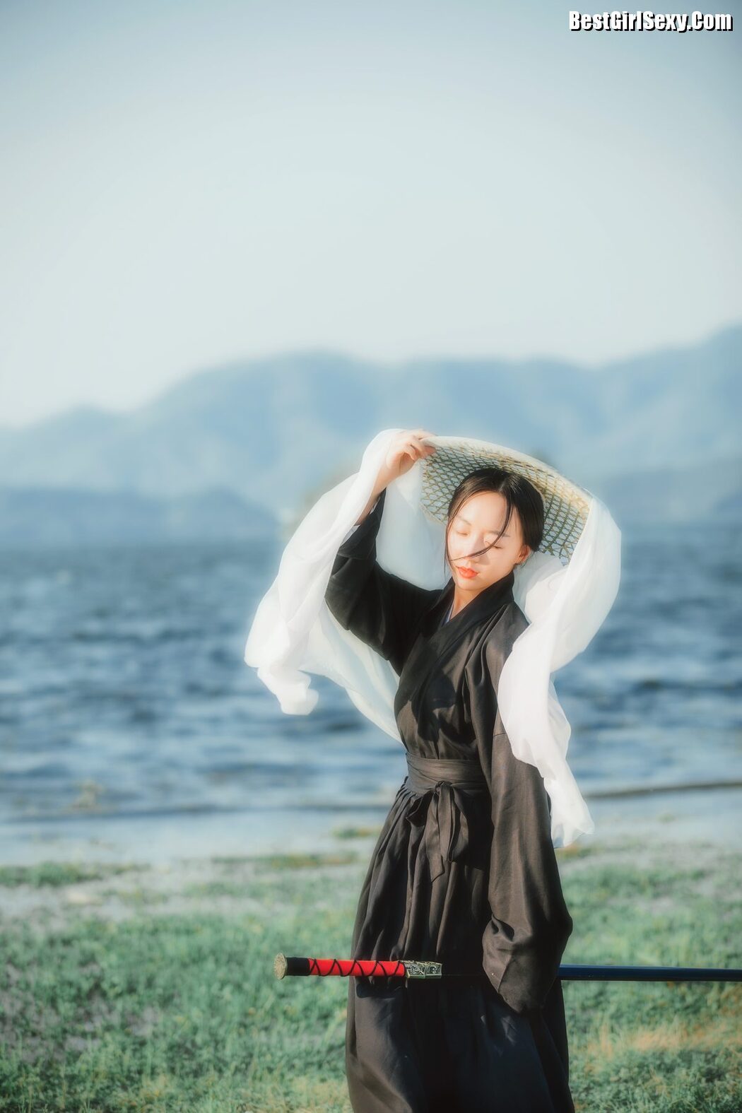 YiTuYu艺图语 Vol.4081 Pi Pi De Chao Ren Jie Jie