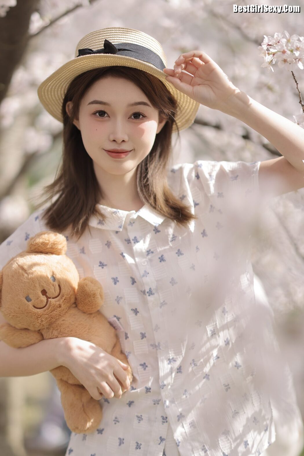 YiTuYu艺图语 Vol.4097 Suan Nai Jia Xin Hao hao Ci