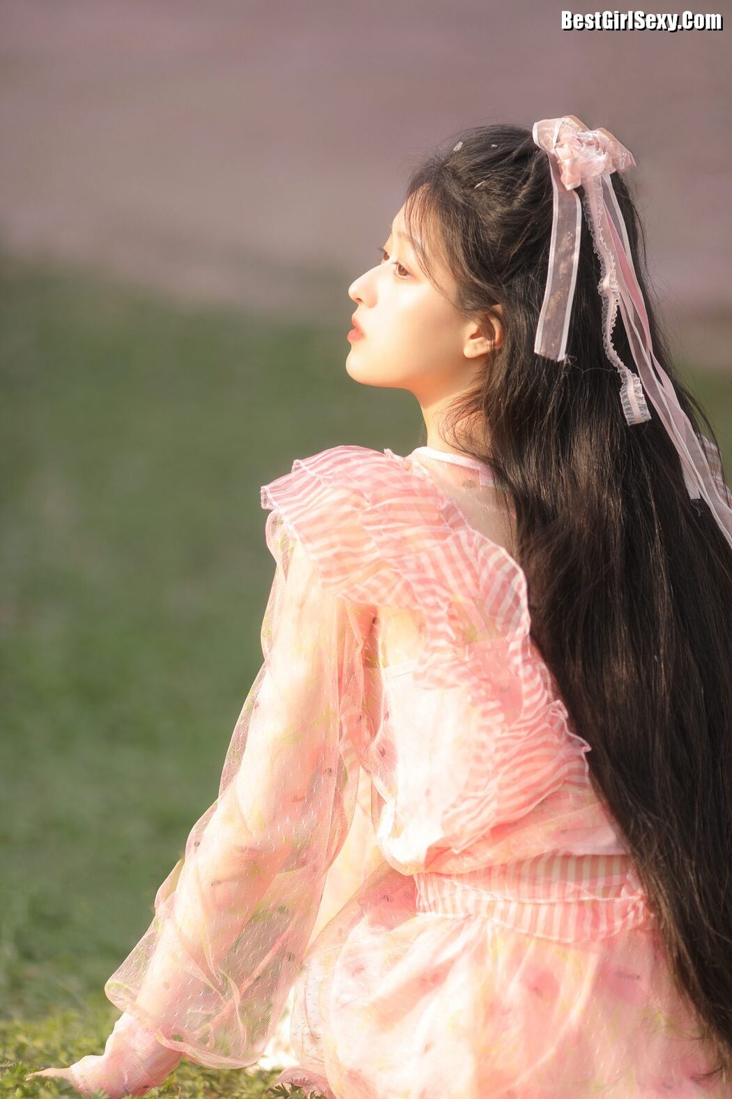 YiTuYu艺图语 Vol.4074 Li You