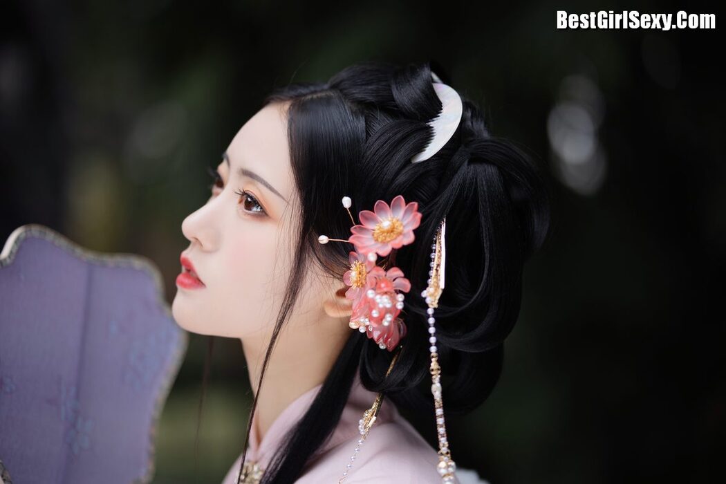 YiTuYu艺图语 Vol.4107 Lin Aki Nai