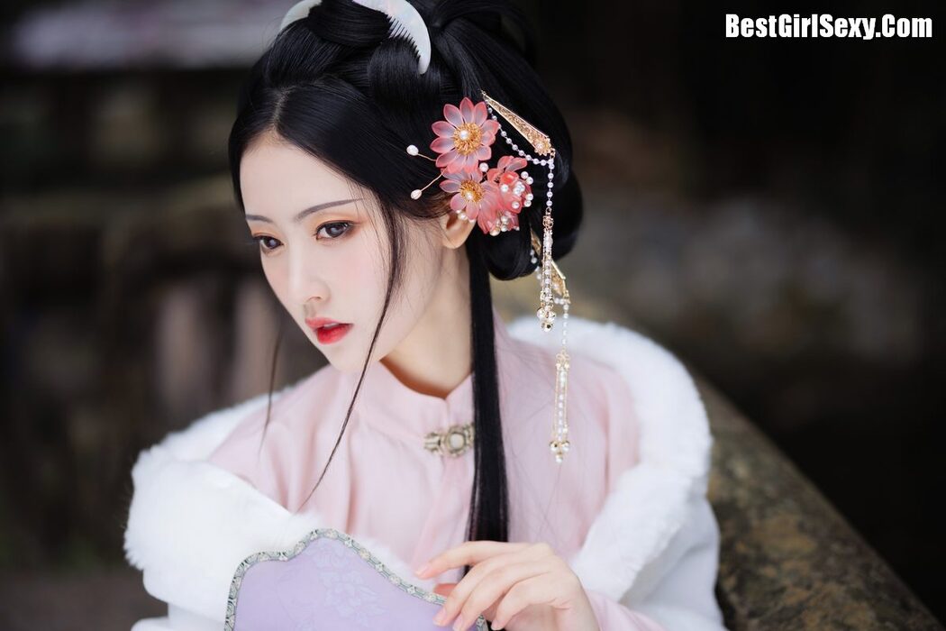 YiTuYu艺图语 Vol.4107 Lin Aki Nai