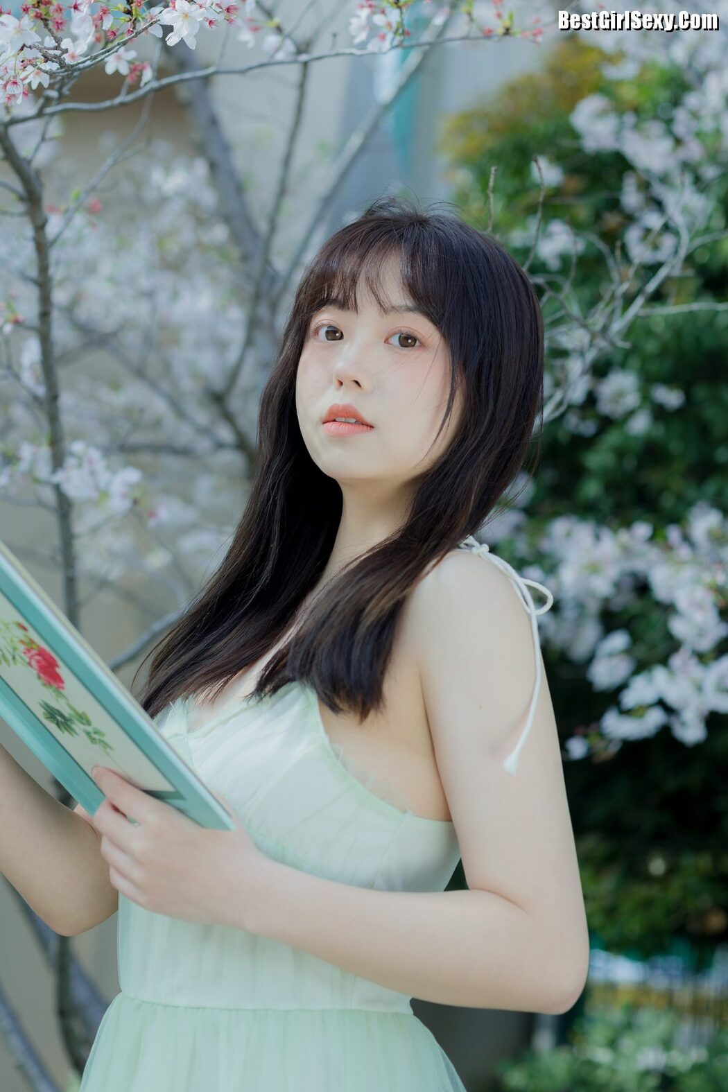 YiTuYu艺图语 Vol.4075 Ha Ji Ma Hua