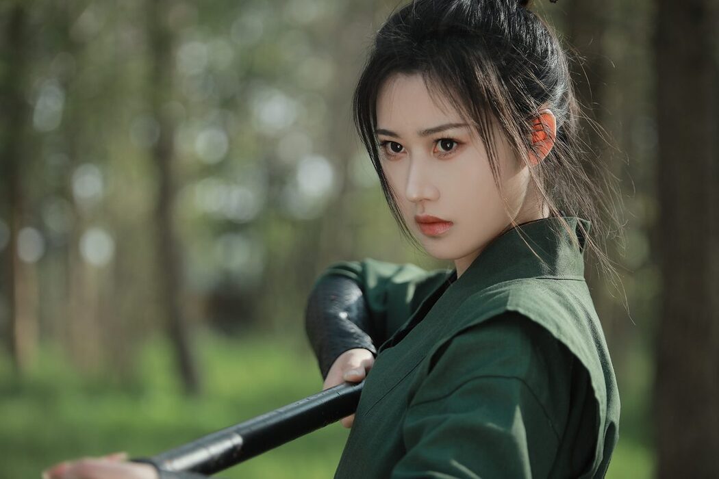 YiTuYu艺图语 Vol.4240 Keikei Bai Cha Qing Huan