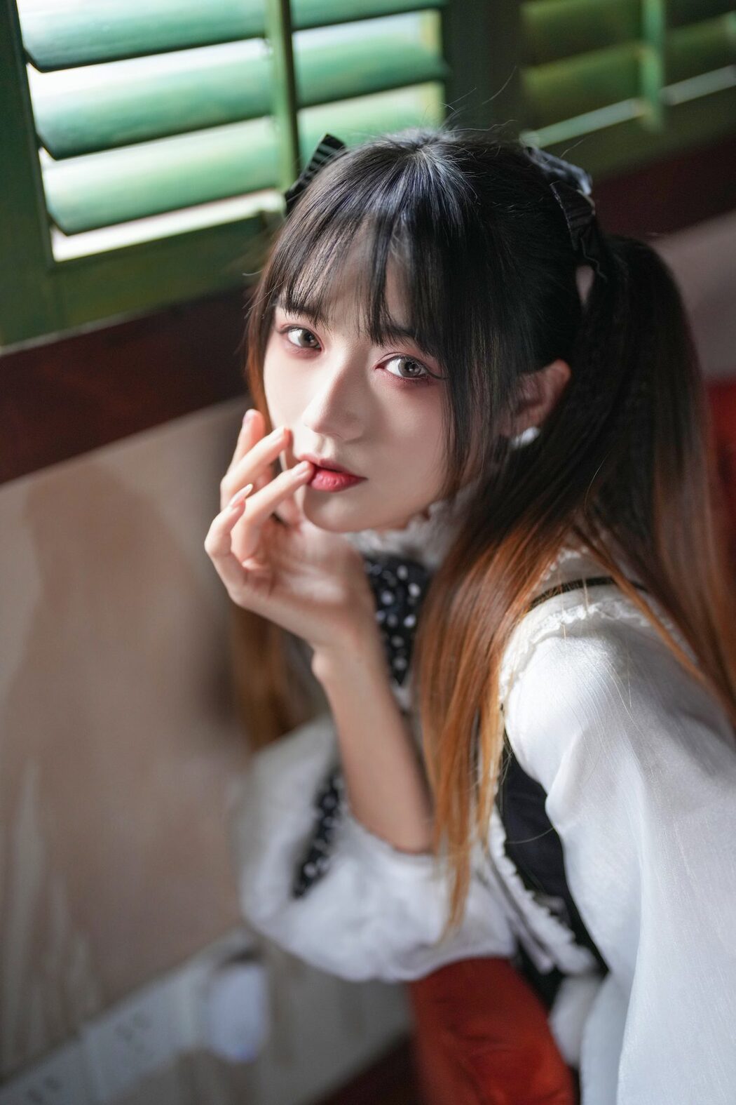YiTuYu艺图语 Vol.4297 Tu Zi Zzz Bu Chi Hu Luo Bo