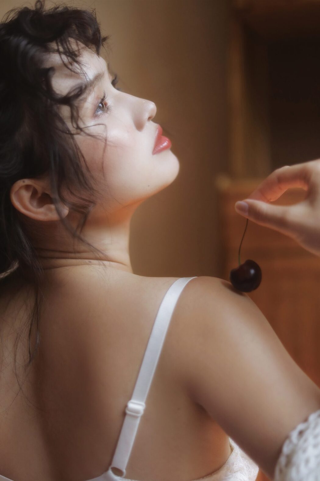 YiTuYu艺图语 Vol.4254 Xia Shi Ha Ha Jiang