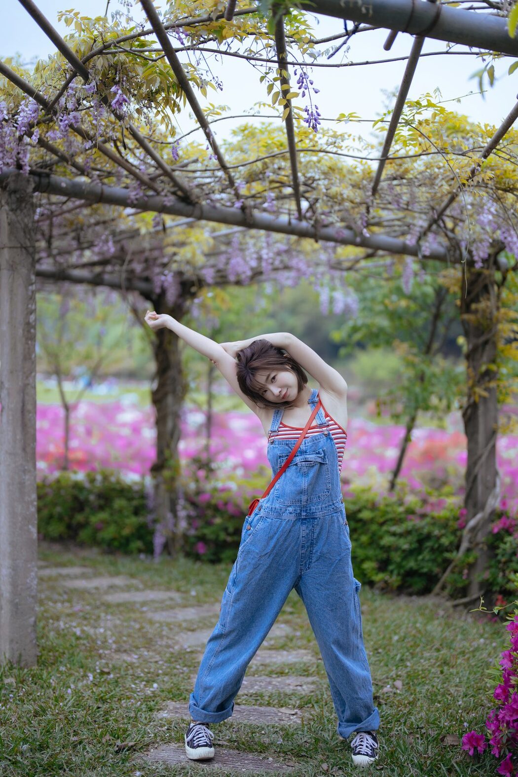 YiTuYu艺图语 Vol.4243 Qi Qi